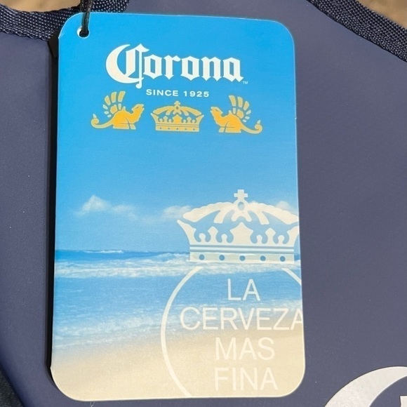 CORONA Portable Collapsible Cooler - Great For The Beach - Picture 6 of 13